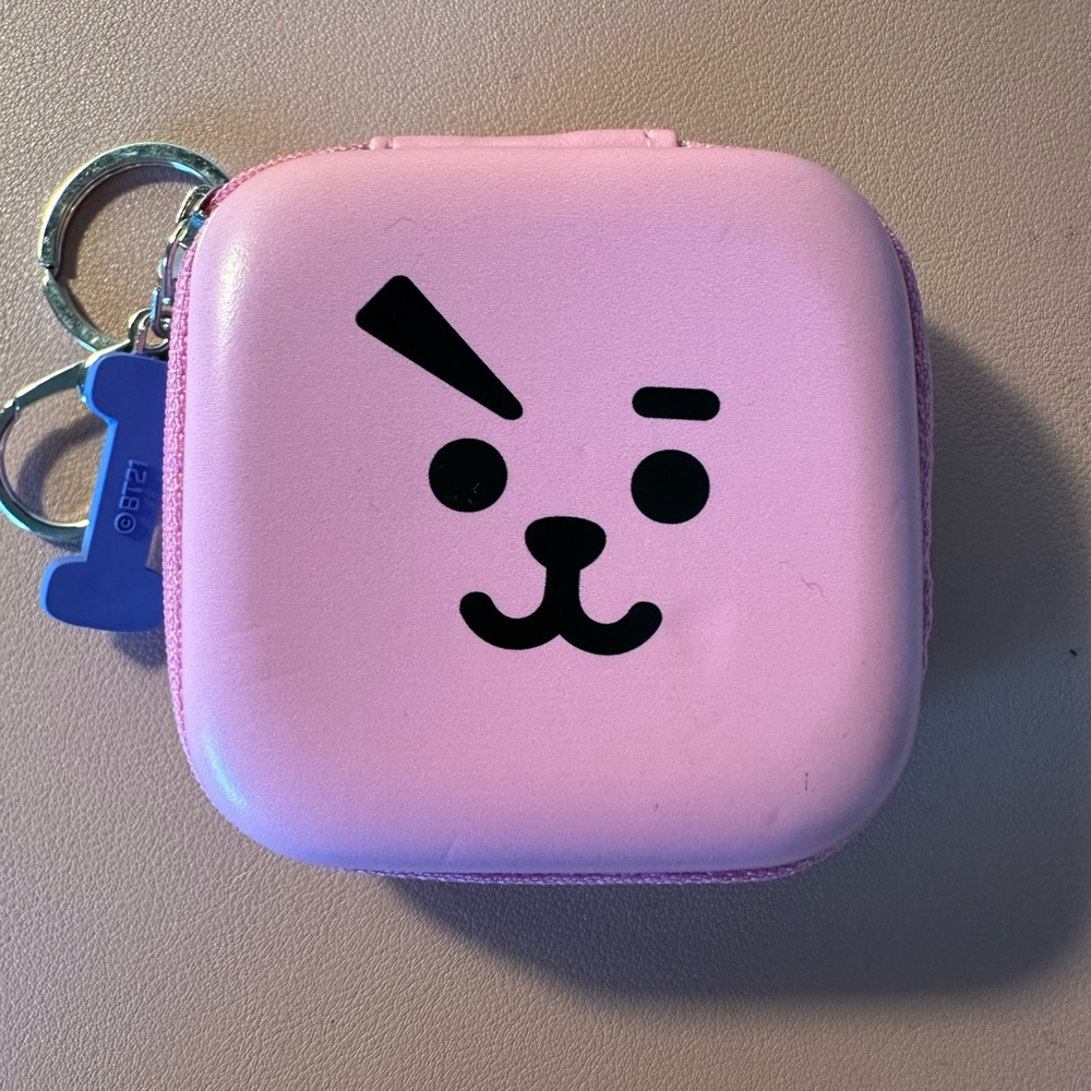 Bt21 Cooky Airpods/Earbuds Case